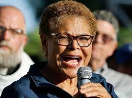 Paul Rumsey's Instagram, Twitter & Facebook