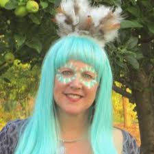 Jane Almquist's Instagram, Twitter & Facebook