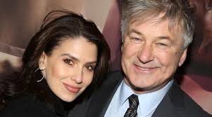 Kendall Jenner looks breathtakingly beautiful as she shares new selfies