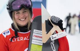 La snowboardeuse suisse Sophie Hediger meurt dans une avalanche •  macommune.info