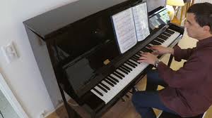 Il était une fois was a popular french musical group fronted by joëlle mogensen as lead vocals. Il Etait Une Fois L Homme Toccata Et Fugue En Re Mineur De Bach Generique Piano Youtube