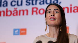 Politica, business, sport , life show, stiri despre personalitatile sau institutiile cele mai mediatizate. Clotilde Armand Ritmul De MuncÄƒ Impus In PrimÄƒria Sectorului 1 A Devenit Un CoÈ™mar Pentru Unii FuncÈ›ionari Tot Mai MulÈ›i Aleg SÄƒ Plece