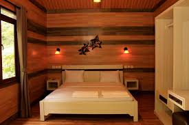 We are within a wooden park of 14ha, royal safari garden offers a wide display of living animals and activities ranging from. Taman Safari Lodge Puncak Aktualisierte Preise Fur 2021