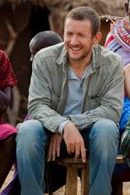 Bienvenue sur ma page officielle ! Dany Boon Enjoys A Volcanic Relationship
