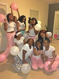 18th Birthday Birthday Photoshoot With Friends Ideas This Us On My Birthday 476748310554143291 Sleepover Birthday Parties Birthday Photoshoot Birthday Goals