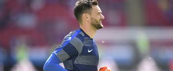 Avec varane, lloris a sauvé les bleus. Coupe Du Monde 2018 Bleus Hugo Lloris S Est Bien Repris Avant Son Centenaire