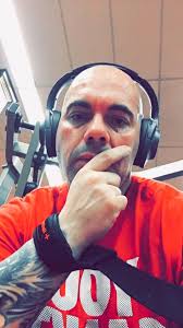 Benefit show for Kaya with live paintings