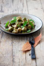 We did not find results for: Gnocchi Di Castagne Al Pesto Sale Pepe