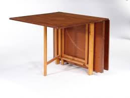 Folding Dining Table For Your Small Dining Room Minimalist Look Wooden Table Frame Folding Dinin Folding Dining Table Dining Table Design Dining Table Chairs