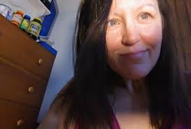 People with many aliases