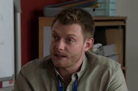 Coronation Street's Rob Mallard says being 'honest' saved career as he  almost lost rival soap job over health condition