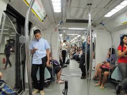 Jadi bawa air minum yang ada isinya naik pesawat itu big no! Bawa Masuk Kereta Ke Singapura