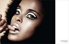 Hot Shoot : Ayan Elmi pour Plaid Magazine