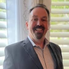 Andy Burch's Instagram, Twitter & Facebook