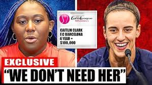 Molly Bolin's Instagram, Twitter & Facebook