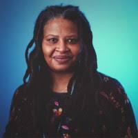 Lisa Bleich's Instagram, Twitter & Facebook