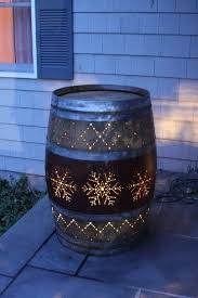 Et La Lumiere Futs Tonneau De Vin Deco Noel Rustique Decor De Ferme
