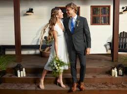 Gown rental in bellevue on yp.com. Bridal Salons In Bellevue Wa The Knot