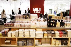 Muji is a japanese consumer goods retailer, renowned for producing functional lifestyle products relevant to all with over 600 stores worldwide, muji also operates in the middle east, including kuwait, uae, ksa, bahrain and now qatar. Muji Dubai Mall Munawel Interiors Llc