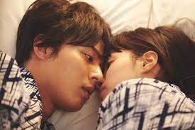 紘一（藤ヶ谷太輔）がいつか（関水渚）に告白、キス、そして初めてのお泊り…『ハマる男に蹴りたい女』第9話 | TV LIFE web