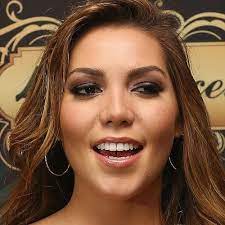 Frida sofía confirma demanda en contra de alejandra y enrique guzmán. Biografia De Frida Sofia Edad Estatura Pack Novios Papa Aborto Escandalo Laletrade Biografias Musica Y Letras