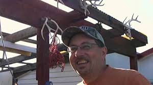 Bow Madness (TV Series 2008– )