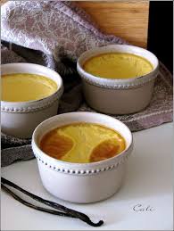 Oeufs Au Lait D Amande Vanille Poivre Rose En 2020 Recette Creme Aux Oeufs Recette Oeufs Au Lait Lait D Amande