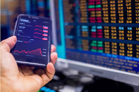 Change the date range, see whether others are buying or selling, read news, get earnings results, and compare robinhood markets against related stocks people have also bought. Hot Stocks Hood Slips Following Ipo Earnings Move Cybe Wfrd Mth Dbd Seeking Alpha