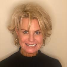 Proud to be a part of this group, Almirall's President's Club Award  recipients.