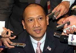 Mgnews saya bagi jaminan buat pru bn menang kita bodek rakyat kaw kaw nazri aziz. On Btn Mahathir Is History I Am The Present Says Nazri Aziz Din Merican The Malaysian Dj Blogger