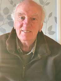 John Hugh Ellis Glyn Awel Ffordd Dyfrig Tywyn Hunodd yn dawel yng Nghartref  Rhallt, Trallwng, dydd Gwener 18fed o Orffennaf yn 84 mlwydd oed. Gŵr  cariadus y diweddar Mair Wyn Ellis; Tad