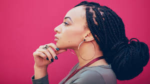If you don't want damp hair causing added pressure on your neck, you can throw your hair into a loose, high ponytail to keep it out of your face while you use your fingertips to reach. How To Wash Braids Essence