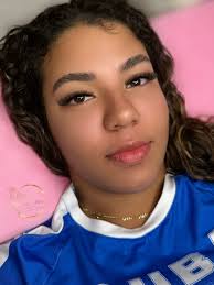 Puede contáctenos al 786-400-0124. Tenemos lo q necesitas.