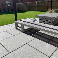 20 Keramik Lantai Teras Serta Tips Dan Harganya Yang Murah