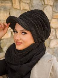 بدي مصور عنده درون بالشام