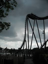 You will find an unusual aquapark here, a fascinating show with seals, dolphins, and sea bears, circus andanimated performances for children of all ages, a laser show, and. Friday 17 6 11 Heide Park Soltau Germany Tyler S Abenteuer