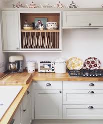 Rustic cottage style kitchen kitchens pinterest rustic cottage style kitchen ideas. Pin On Kitchen Ideas