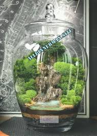 20 Amazing Mini Garden Design And Ideas In A Jar 99homeideas Bottle Garden Diy Best Garden Deko 20 Am In 2020 Garden Terrarium Bottle Garden Mini Terrarium