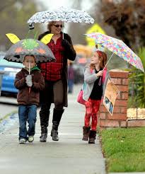 Dragon' home in a Monday rain