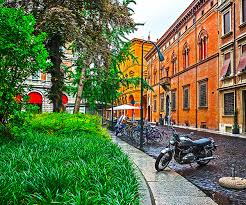 Bilete de avion ieftine între bologna şi iași. Bilete De Avion Bologna Zboruri Low Cost Bologna Fly Go Voyager Fly Go