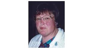 Gayle Farr's Instagram, Twitter & Facebook