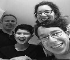 Tzedek, tzedek, tirdof.