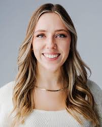 Kaitlyn Arnold's Instagram, Twitter & Facebook