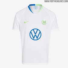 Zu jeder neuen saison bringen die verantwortlichen des sc freiburg ein neues jersey auf den. New Vw Logo Nike Wolfsburg 19 20 Home Away Kits Released Footy Headlines Wolfsburg Team Wear Vfl Wolfsburg