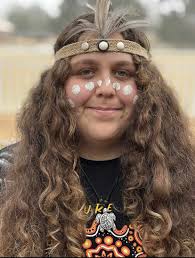 Introduction of young indigenous artist