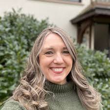 PLEASE! Please! PLEASE! Help look for their precious pup.