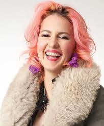 Melissa Wohlgemuth's Instagram, Twitter & Facebook