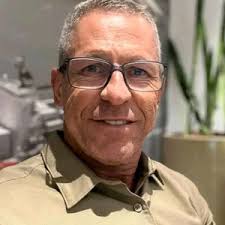 Nicholas Schwab (@klauschwab2k)