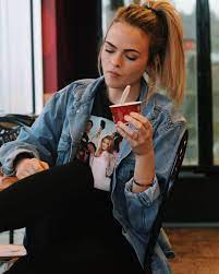 553 3 Tys Podpischikov 199 Podpisok 990 Publikacij Posmotrite V Instagram Foto I Video Summer Mckeen S Summer Mckeen Summer Outfits Summer School Outfits