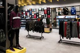 Footaction Roosevelt Field Mall Garden City Ny Own It